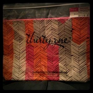 Thirty one large zipper pouch